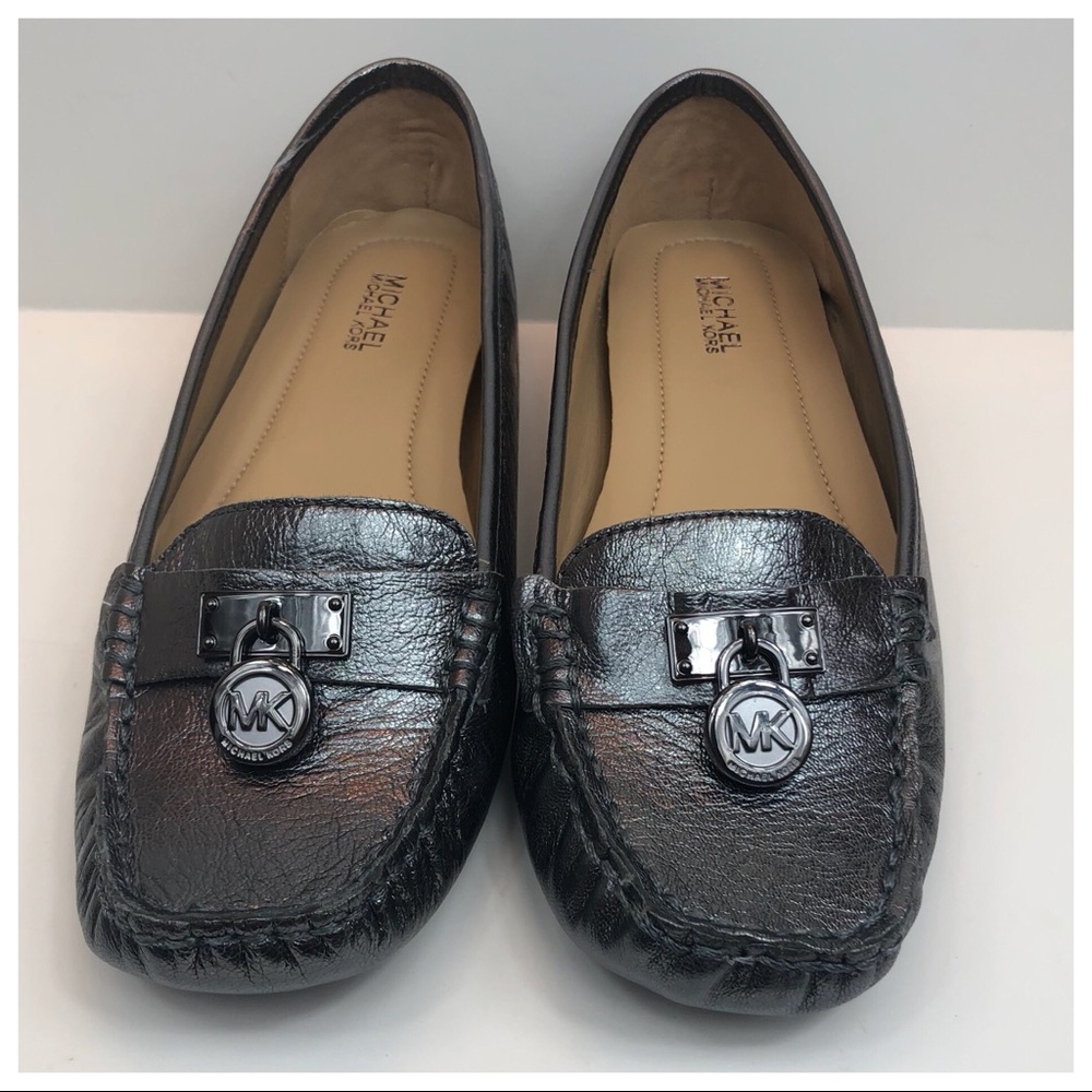 New MICHAEL Micheal Kors Gray Driving Loafers - 7